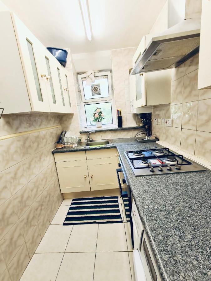 Stunning 3 Bedroom Flat In Stockwell Лондон Экстерьер фото